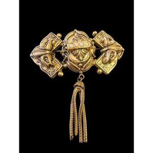 Pretty Victorian Revival Brooch with a Tassel (A5693)